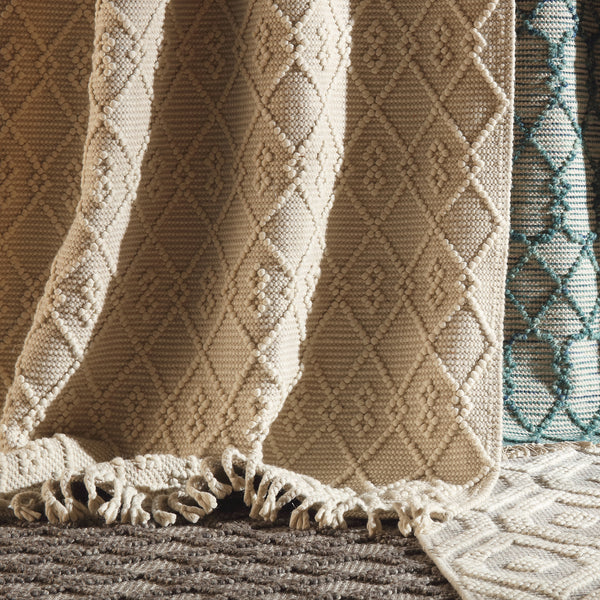 Avanti Handwoven Cream Bobble Wool Rug