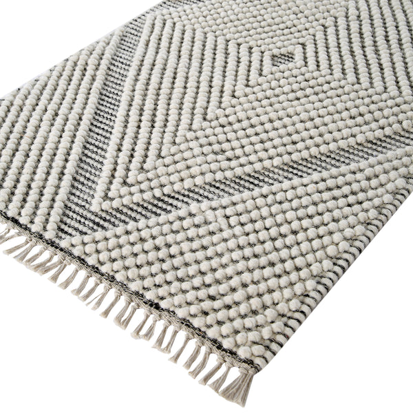 Avanti Handwoven Salt and Pepper Diamond Bobble Wool Runner - daals
