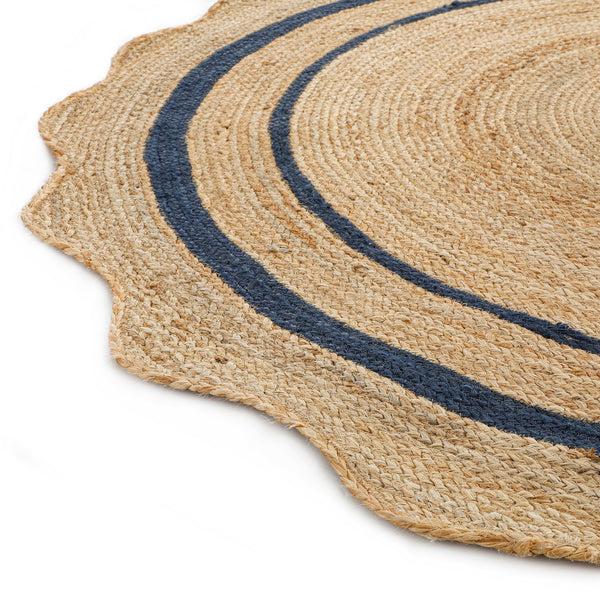Evie Hand Braided Jute Scallop Navy Blue Round Rug