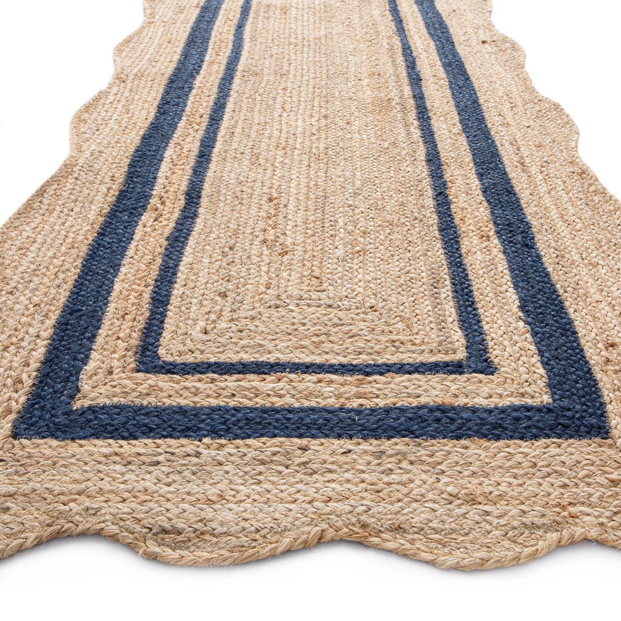 Hand Rummer Evie Hand Braided Jute Scallop Navy Blue Runner | daals
