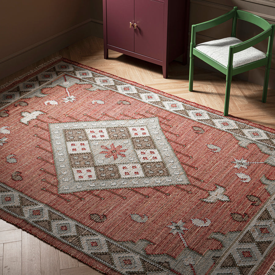 Farah Kilim Traditional Handwoven Wool & Jute Deep Red Rug