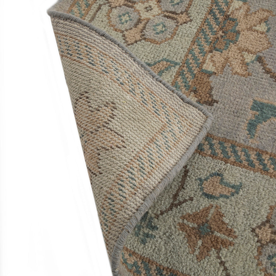 Premium Hand-Knotted Heritage Collection Florentine Ice Blue New Zealand Wool Rug