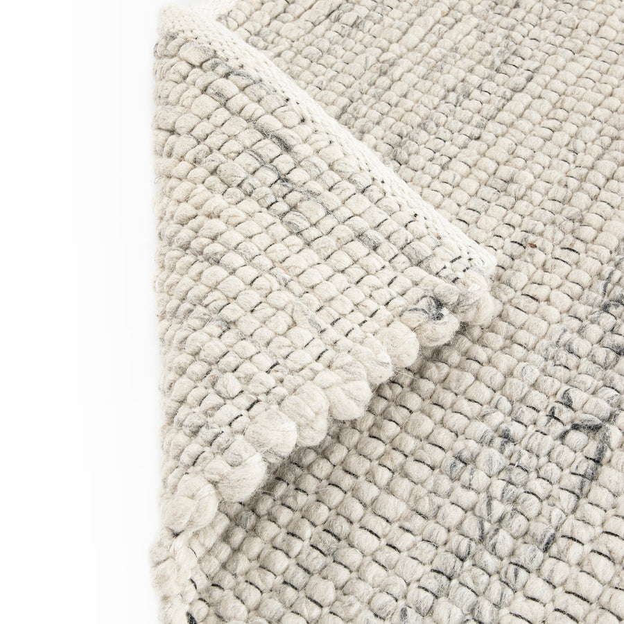 Indra Light Grey Handwoven Wool Runner - daals