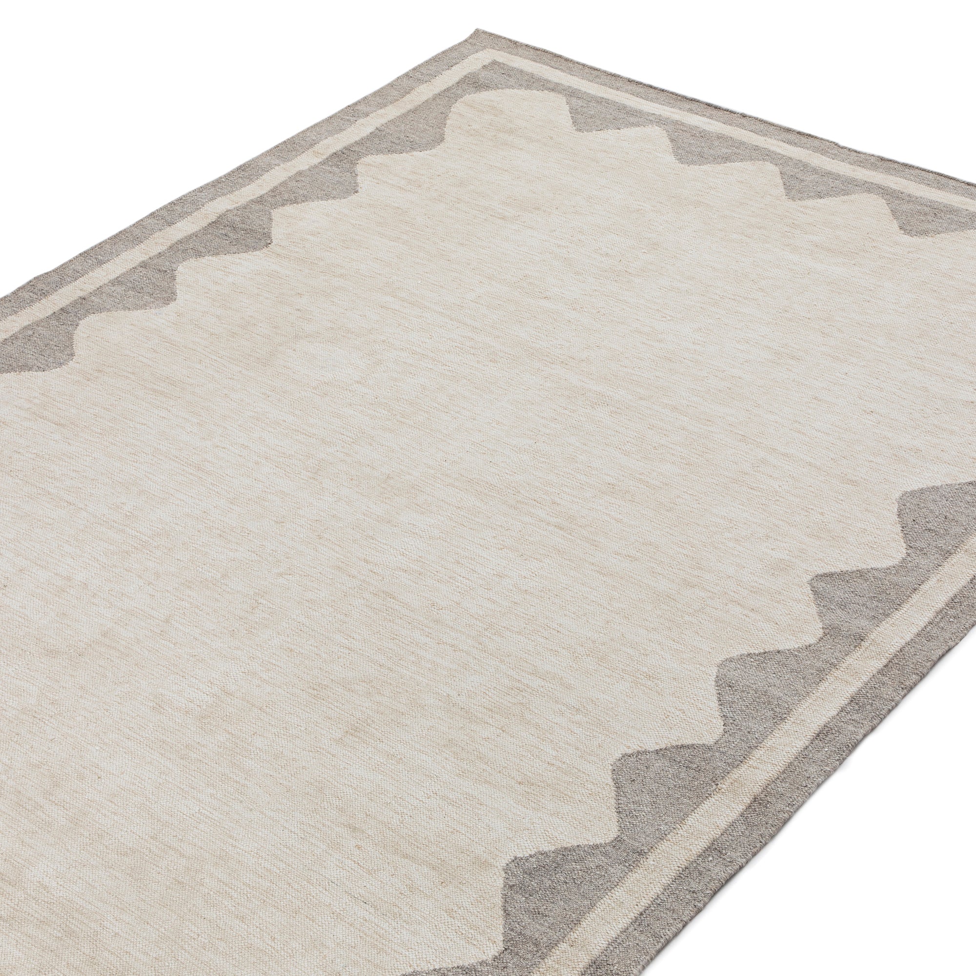 Matilda Grey Scallop Border Indoor Outdoor Handwoven Rug | daals
