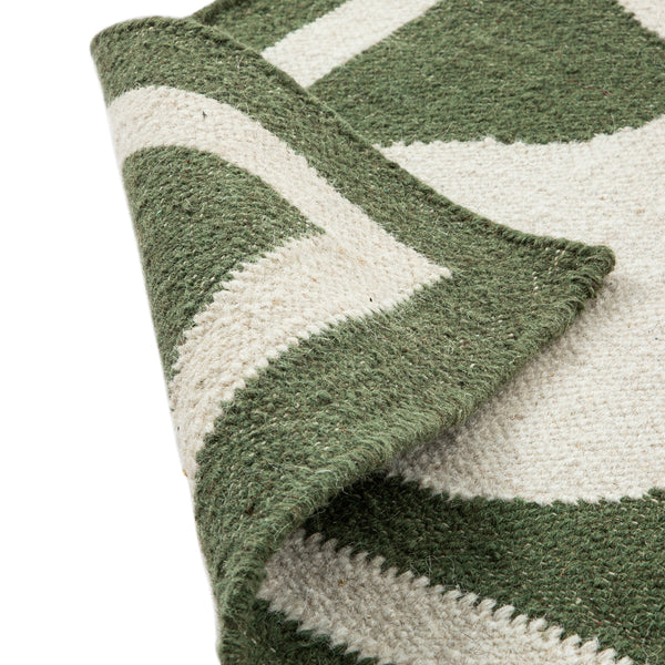 Matilda Olive Green Scallop Border Handwoven Wool Rug