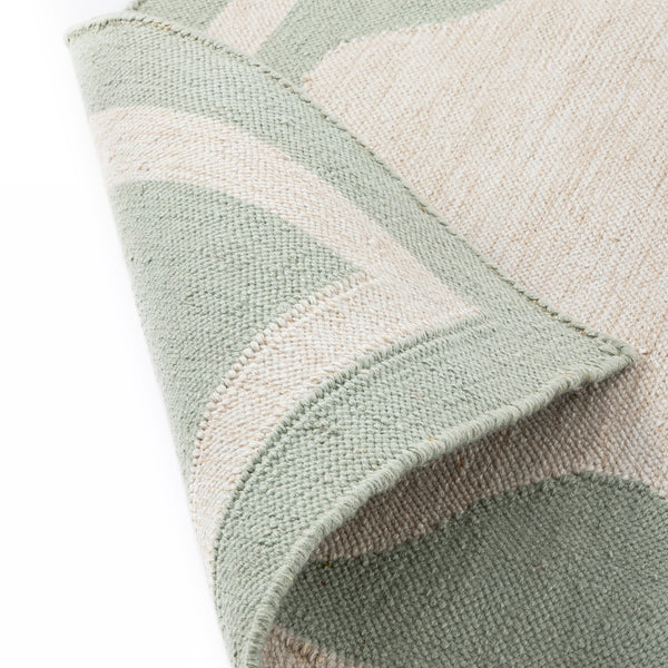 Matilda Sage Green Scallop Border Indoor Outdoor Handwoven Rug