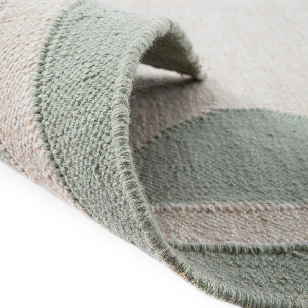 Matilda Sage Green Scallop Border Indoor Outdoor Handwoven Rug