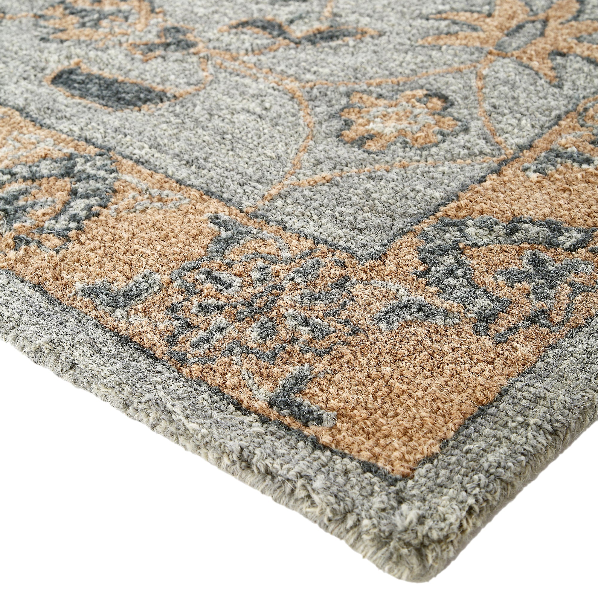 Savana Traditional Hand Tufted Wool Rug | daals