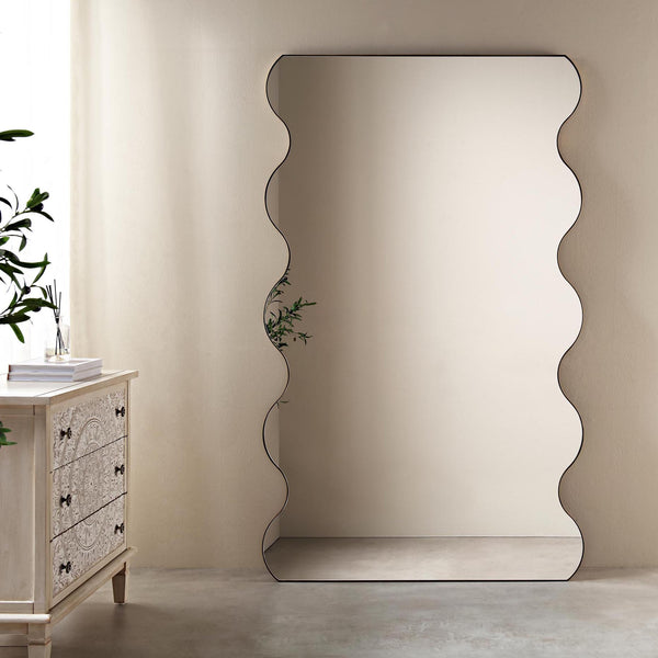 Luisa Wavy Curved Full length Mirror 180 x 110 cm, Gold