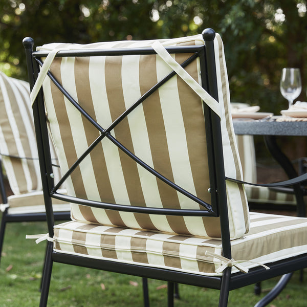Haymes Indoor and Outdoor Metal 6 - Seater Round Dining Set, Khaki Stripe - daals