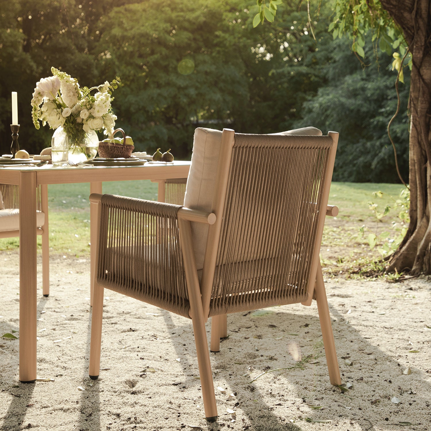 Soller Indoor and Outdoor Rope Weave 4-Seater Square Dining Set