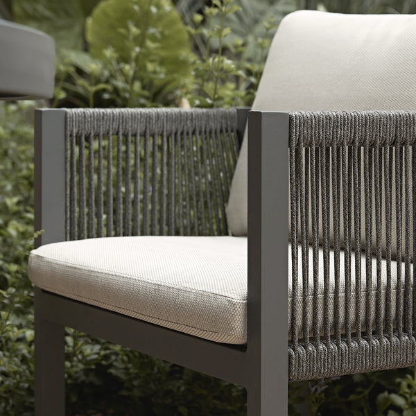 Pedra Rope and Aluminium Outdoor 4 - Seater Round Dining Set, Grey - daals