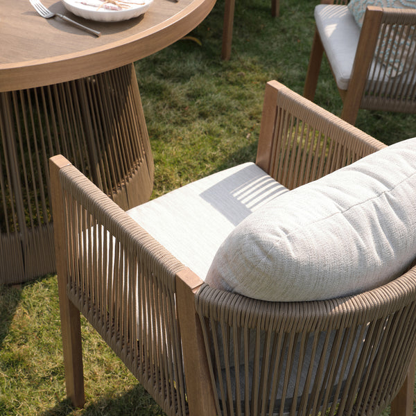 Pedra Rope and Aluminium Outdoor 6-Seater Round Dining Set, Natural