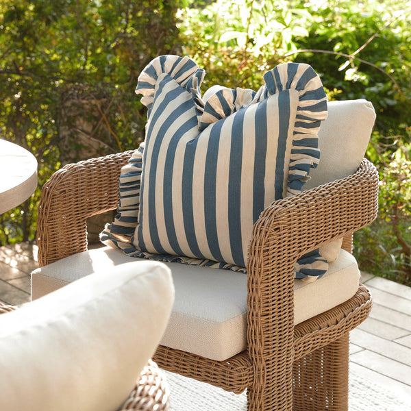 Stanford Round Wicker Outdoor 4-Seater Round Dining Set, Natural