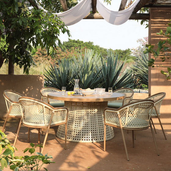 Pienza Outdoor Rattan 6-Seater Round Dining Set, Sage Green Fabric with Light Walnut Frame