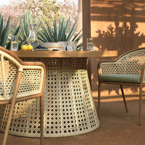 Pienza Outdoor Rattan 6-Seater Round Dining Set, Sage Green Fabric with Light Walnut Frame