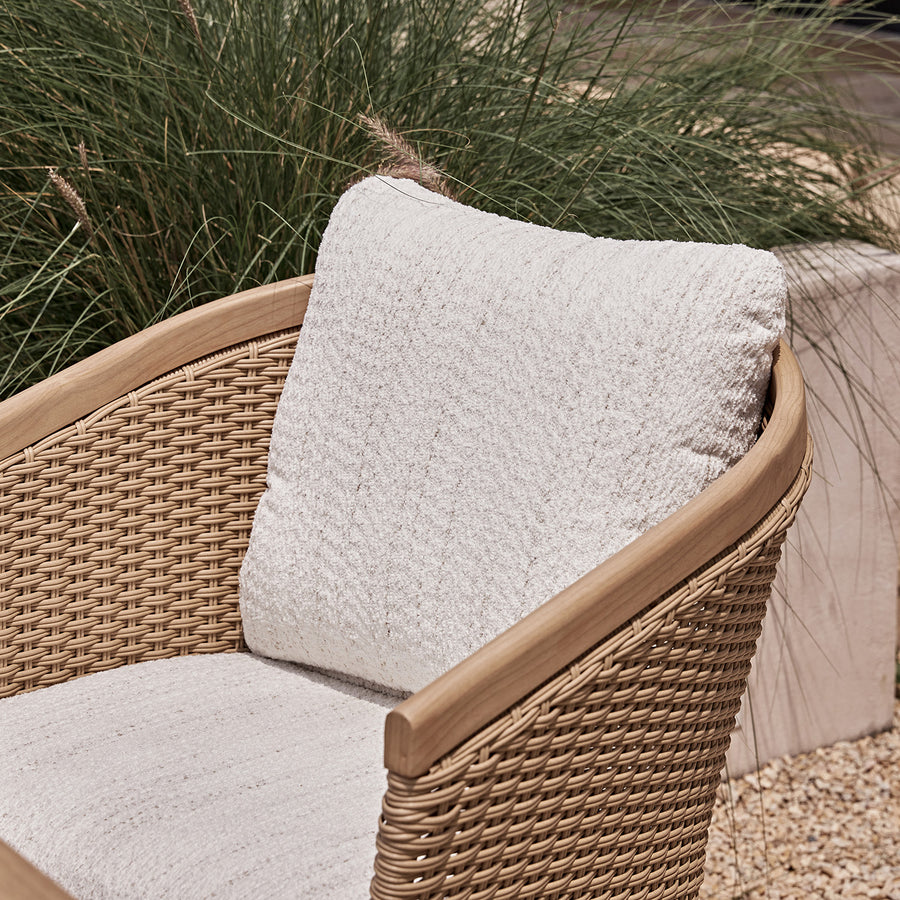 Panarea Indoor and Outdoor Wicker 6-Seater Rectangular Dining Set