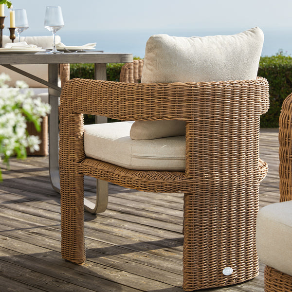 Stanford Round Wicker Outdoor 6 - Seater Rectangular Dining Set, Natural - daals