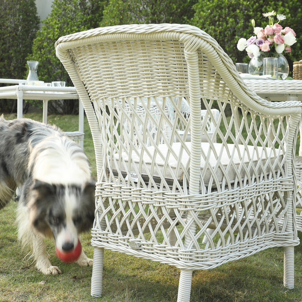 Willowbrook Lattice Weave Rattan 4-Seater Round Dining Set, White