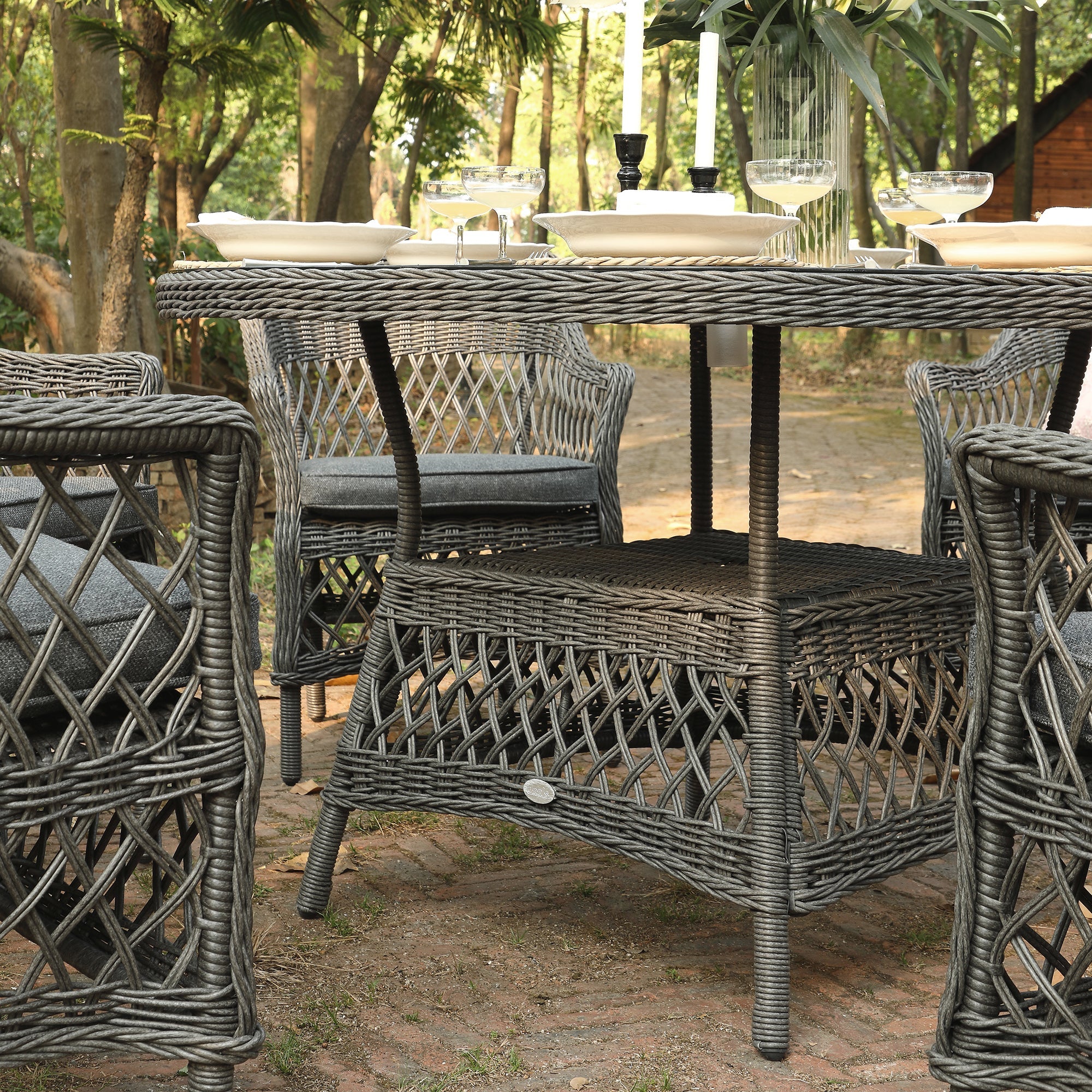 Willowbrook Lattice Weave Rattan 6-Seater Round Dining Set, Dark Grey ...