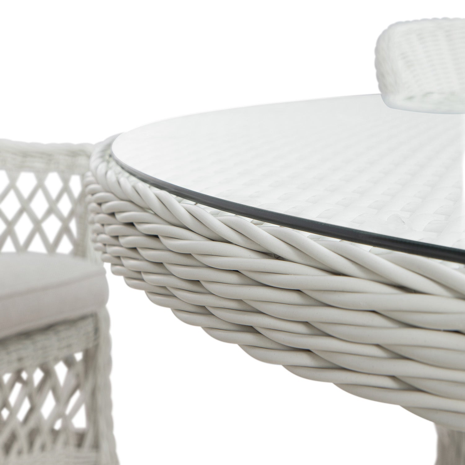 Willowbrook Lattice Weave Rattan 6-Seater Round Dining Set, White
