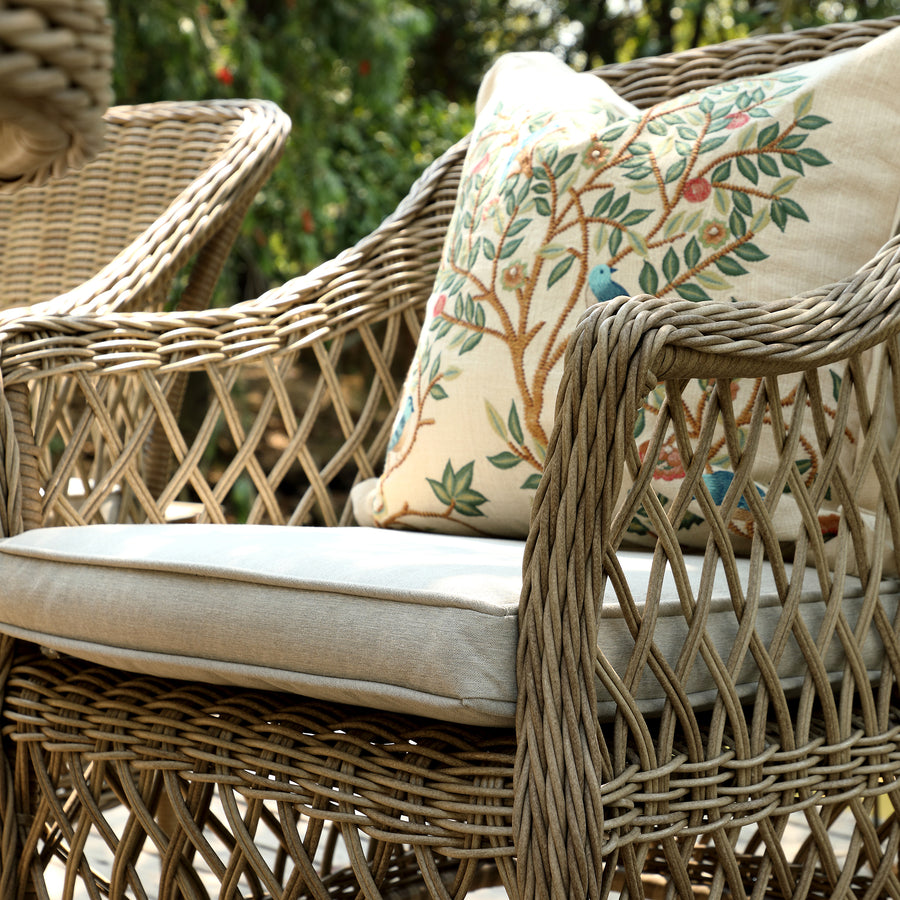 Willowbrook Lattice Weave Rattan 6-Seater Oval Dining Set, Natural