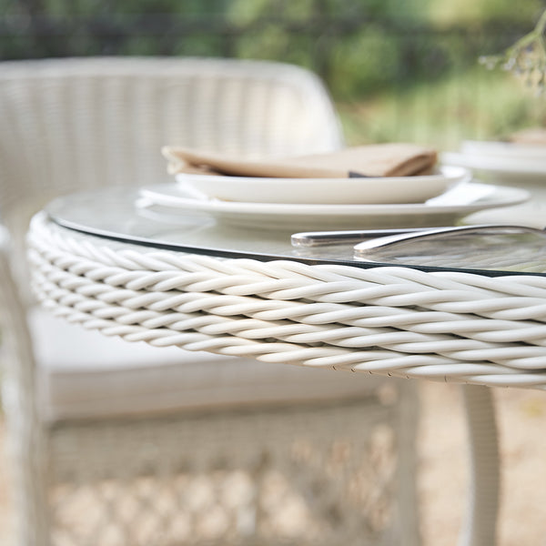 Willowbrook Lattice Weave Rattan 6 - Seater Oval Dining Set, White - daals