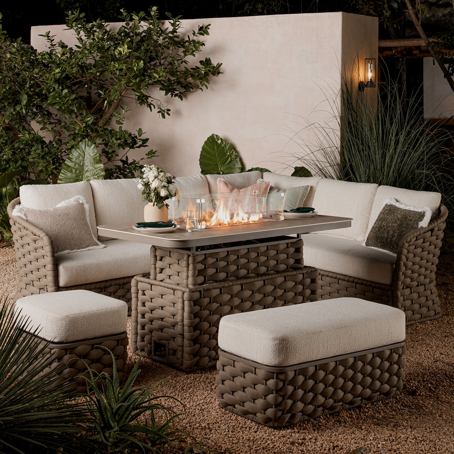 Positano Wide Rope Large Corner Casual Dining Set | Firepit Table, Taupe - daals