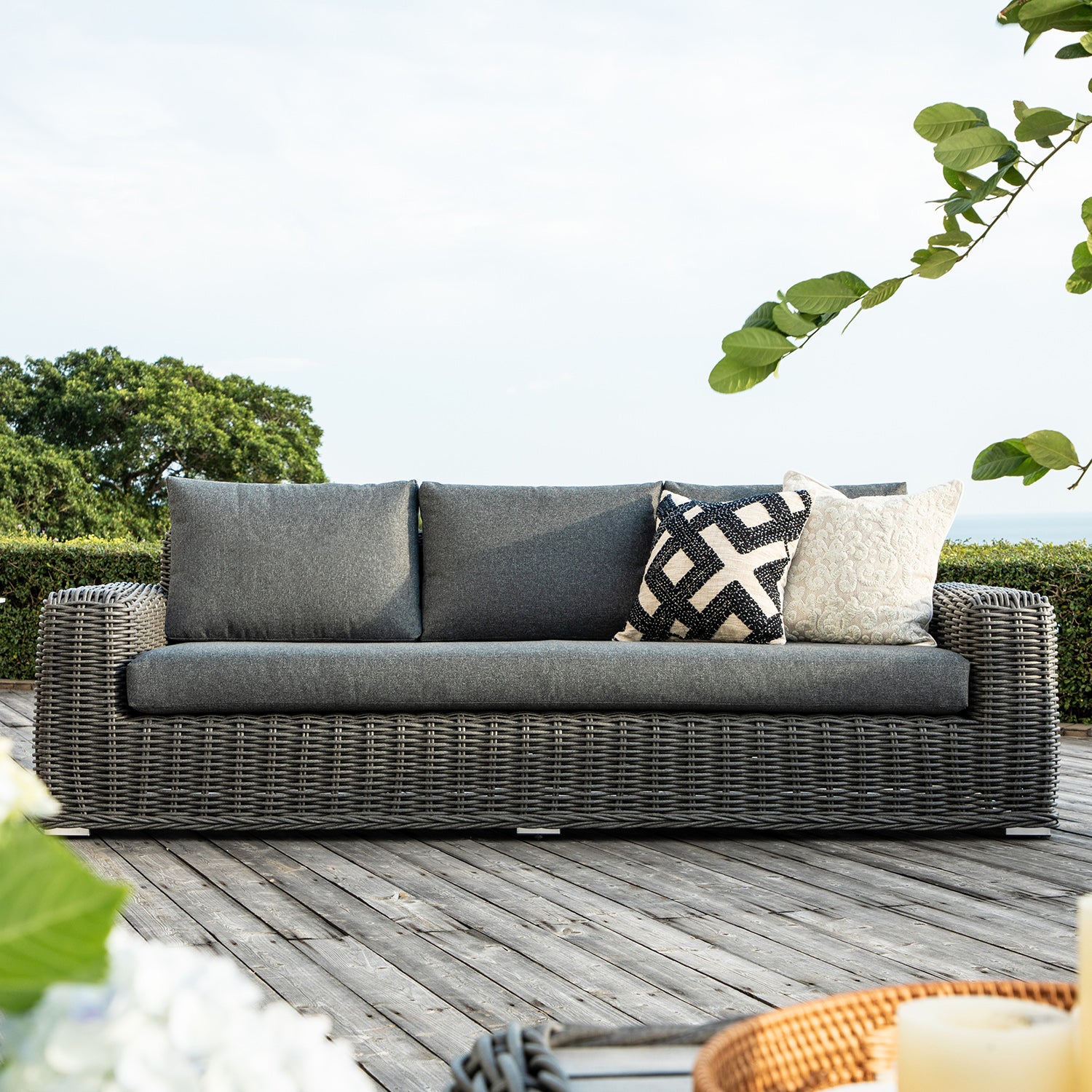 Bellagio Round Wicker Sofa Set with Coffee Table, Dark Grey