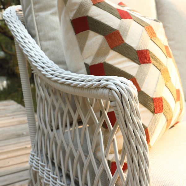 Willowbrook Lattice Weave Rattan 5-Seater Sofa Set with Rising Table, White