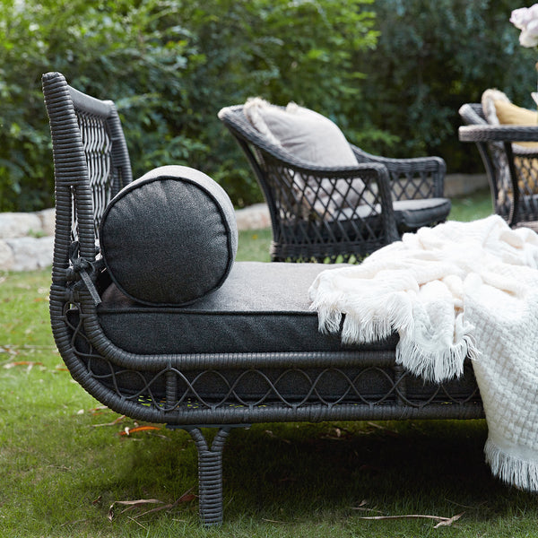 Willowbrook Lattice Weave Rattan Daybed, Dark Grey - daals