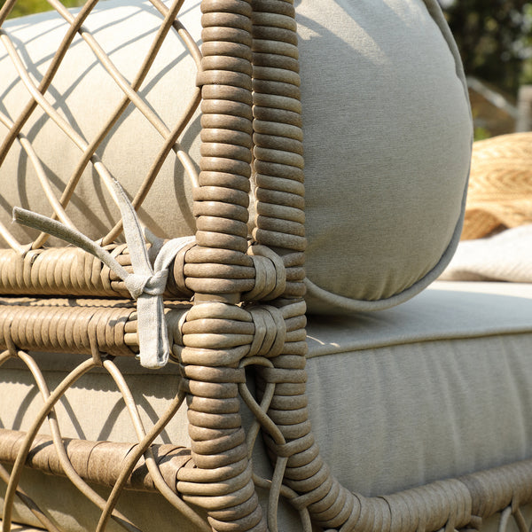 Willowbrook Lattice Weave Rattan Daybed, Natural