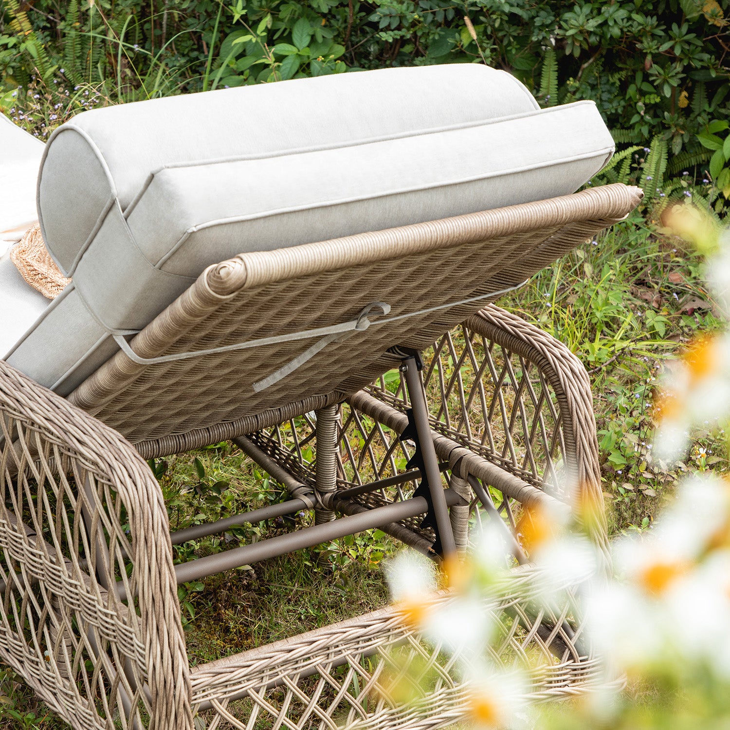 Willowbrook Lattice Weave Rattan Sun Lounger, Natural