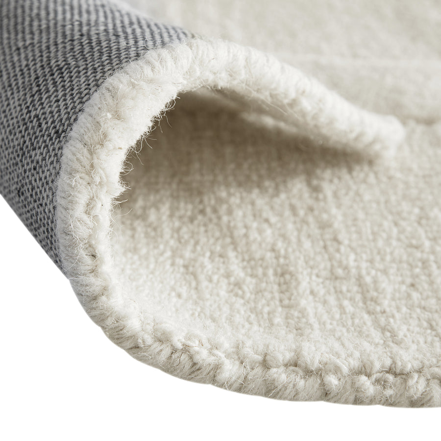 Alessio Ivory Hand Tufted Wool Rug