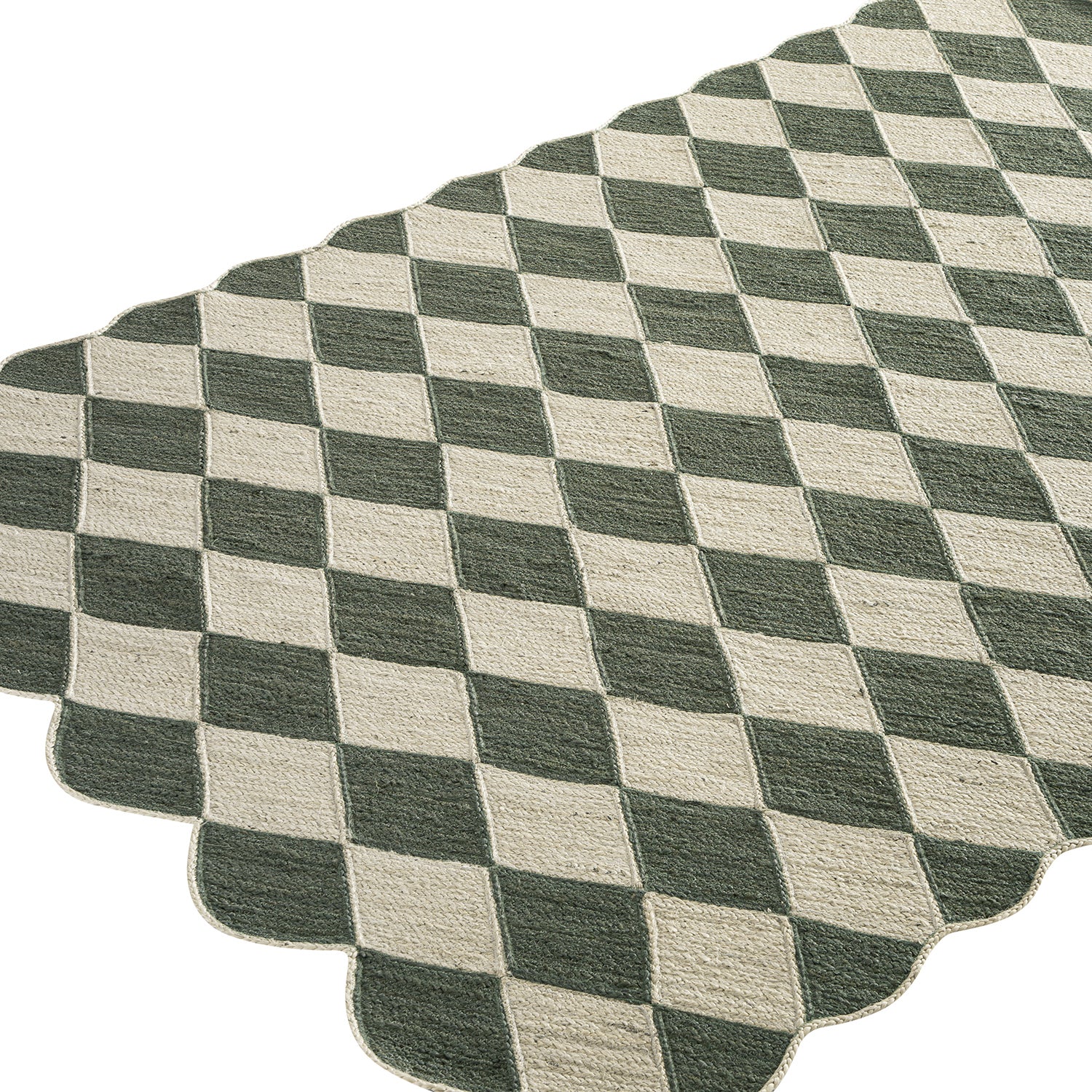 Tabitha Harlequin Diamond Scallop Olive Green & Bleached Jute Hand Braided Rug