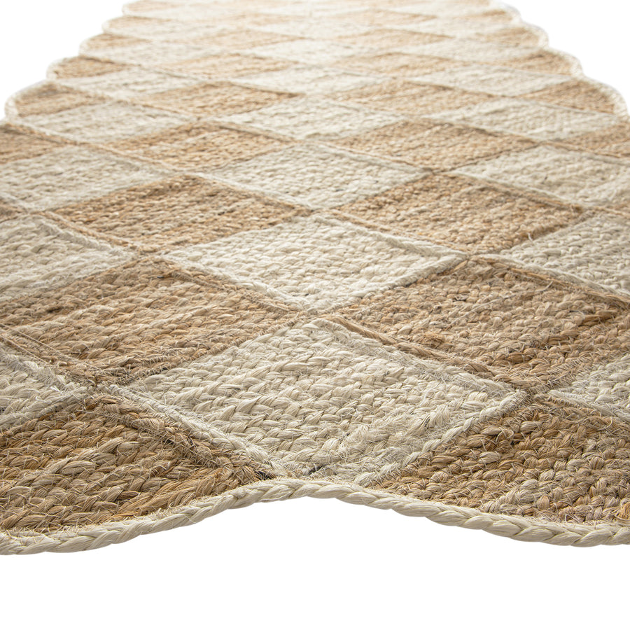 Tabitha Harlequin Diamond Scallop Natural & Bleached Jute Hand Braided Runner