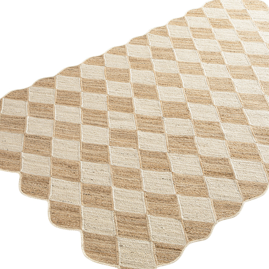 Tabitha Harlequin Diamond Scallop Natural & Bleached Jute Hand Braided Rug