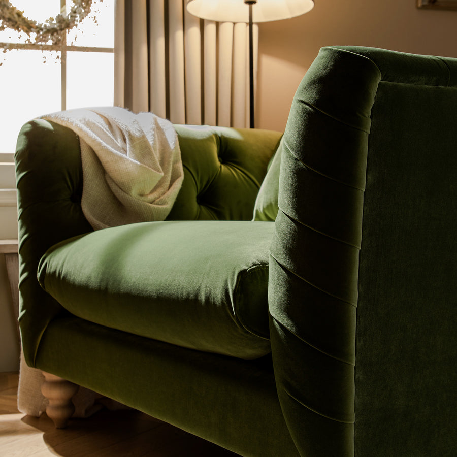 Ashby Chesterfield Loveseat, Fern Green Velvet - daals