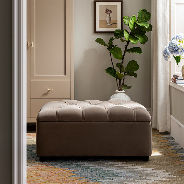 Portland Single Buttoned Fold - Out Bed in Ottoman, Mink Velvet - daals
