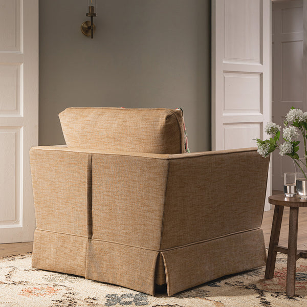 Fitz Skirted Armchair, Apricot Linen Blend - daals