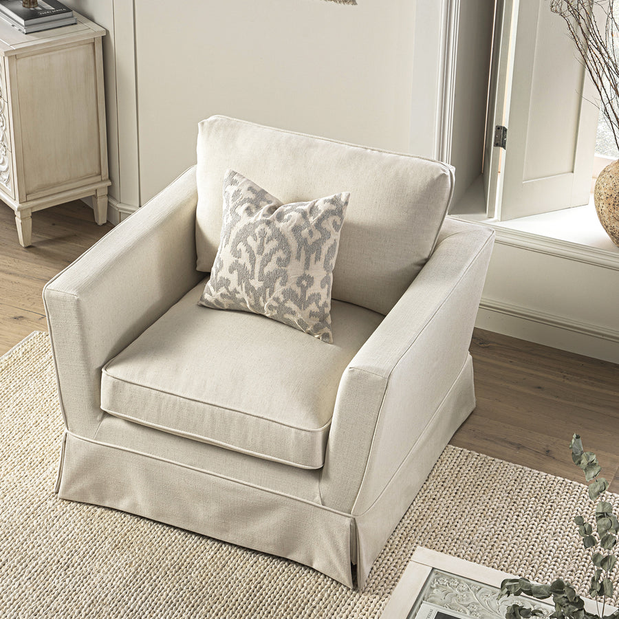 Fitz Skirted Armchair, Oatmeal Linen Blend - daals