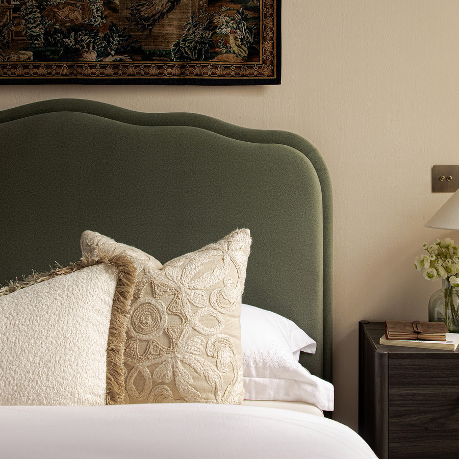 Rosamund Ottoman Storage Bed, Dried Herb Mohair - daals