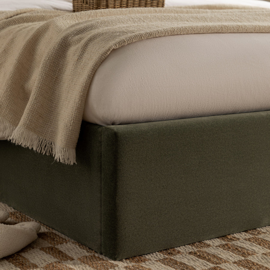 Rosamund Ottoman Storage Bed, Dried Herb Mohair - daals