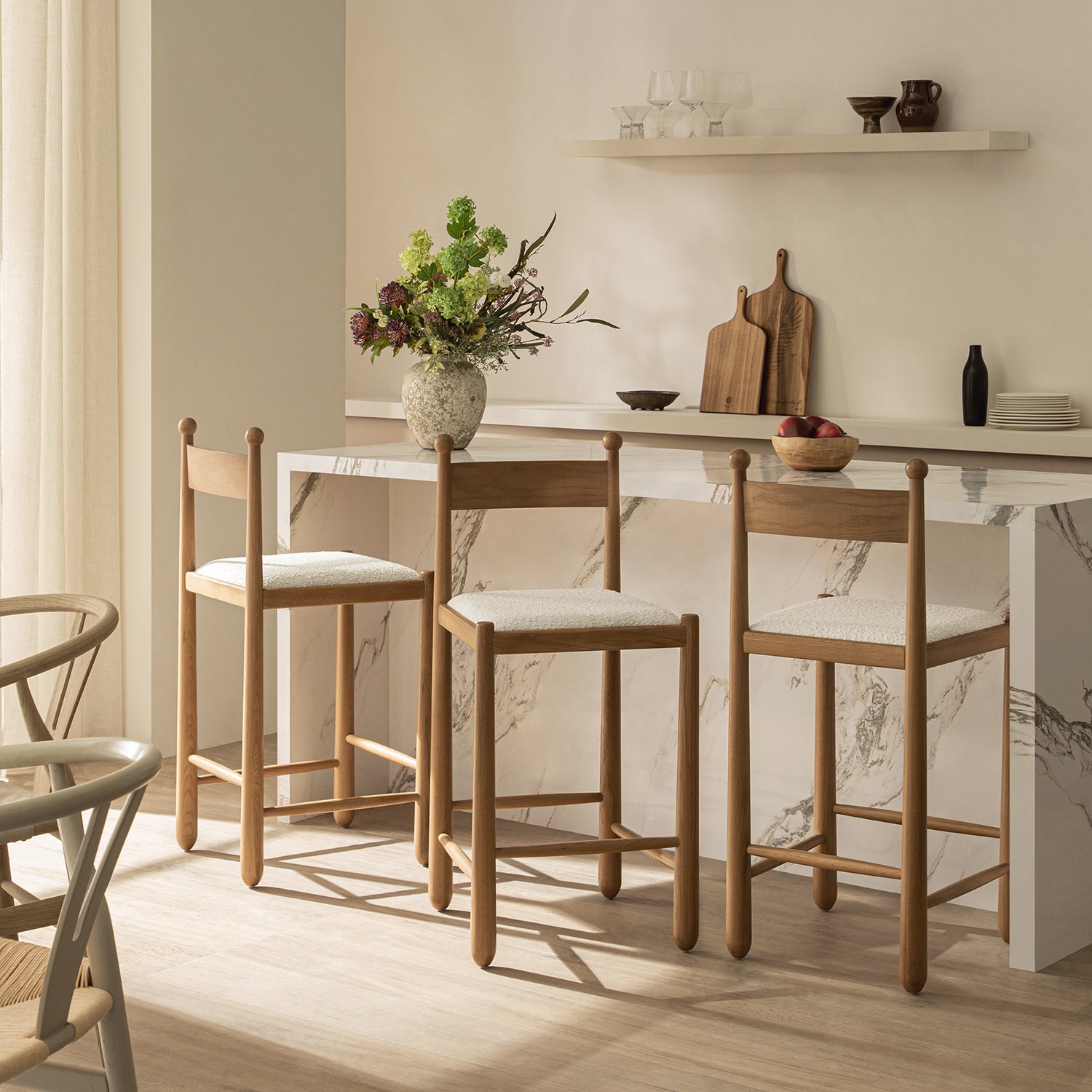 Tama Counter Stool, Ecru Boucle | Natural Oak Frame