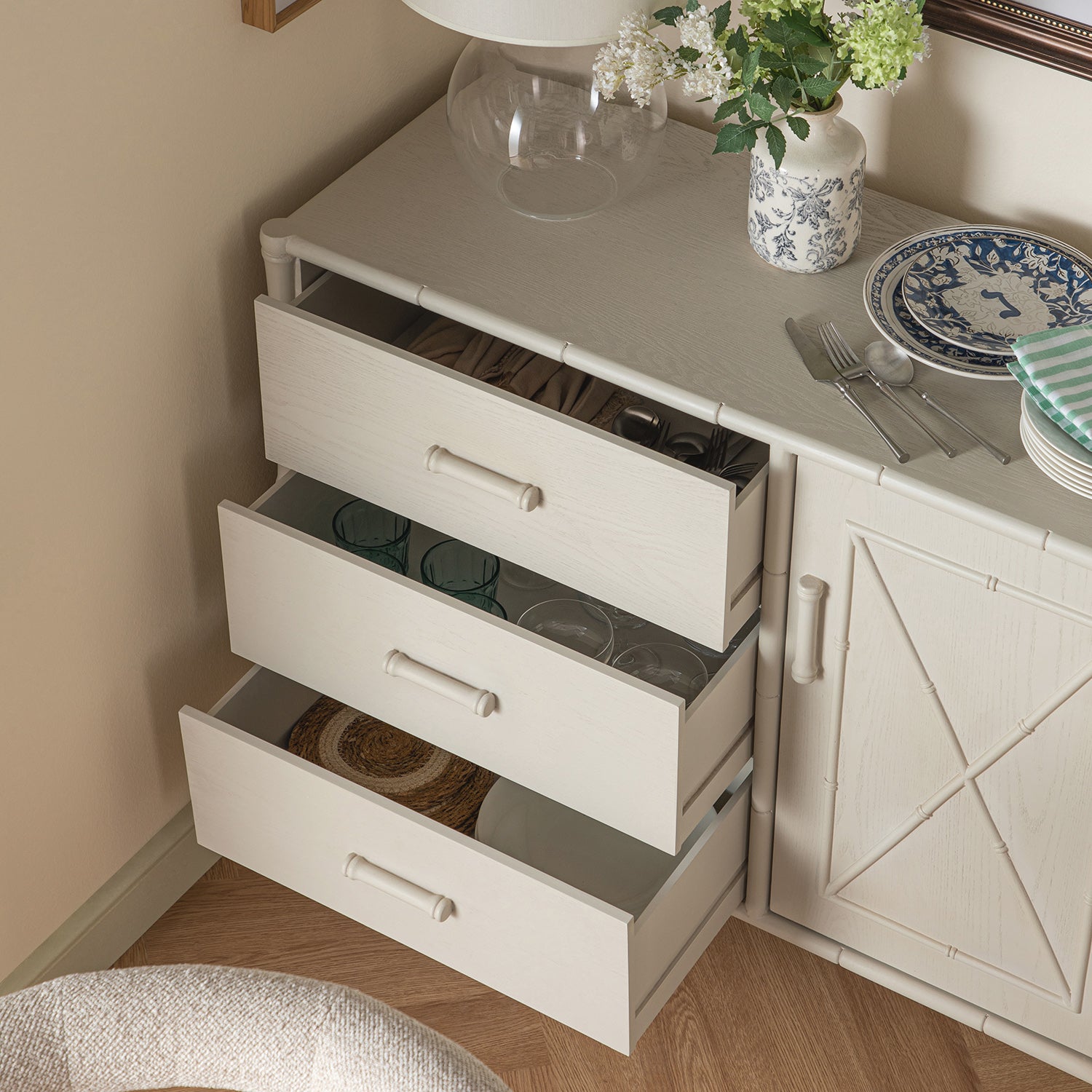 Elstowe Faux Bamboo 1-Door 3-Drawer Sideboard, Shaded White