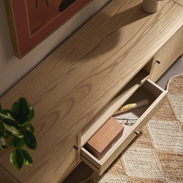 Maude TV Unit, Natural Ash with Raffia - daals
