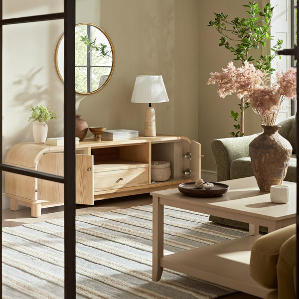 Maude TV Unit, Natural Ash - daals