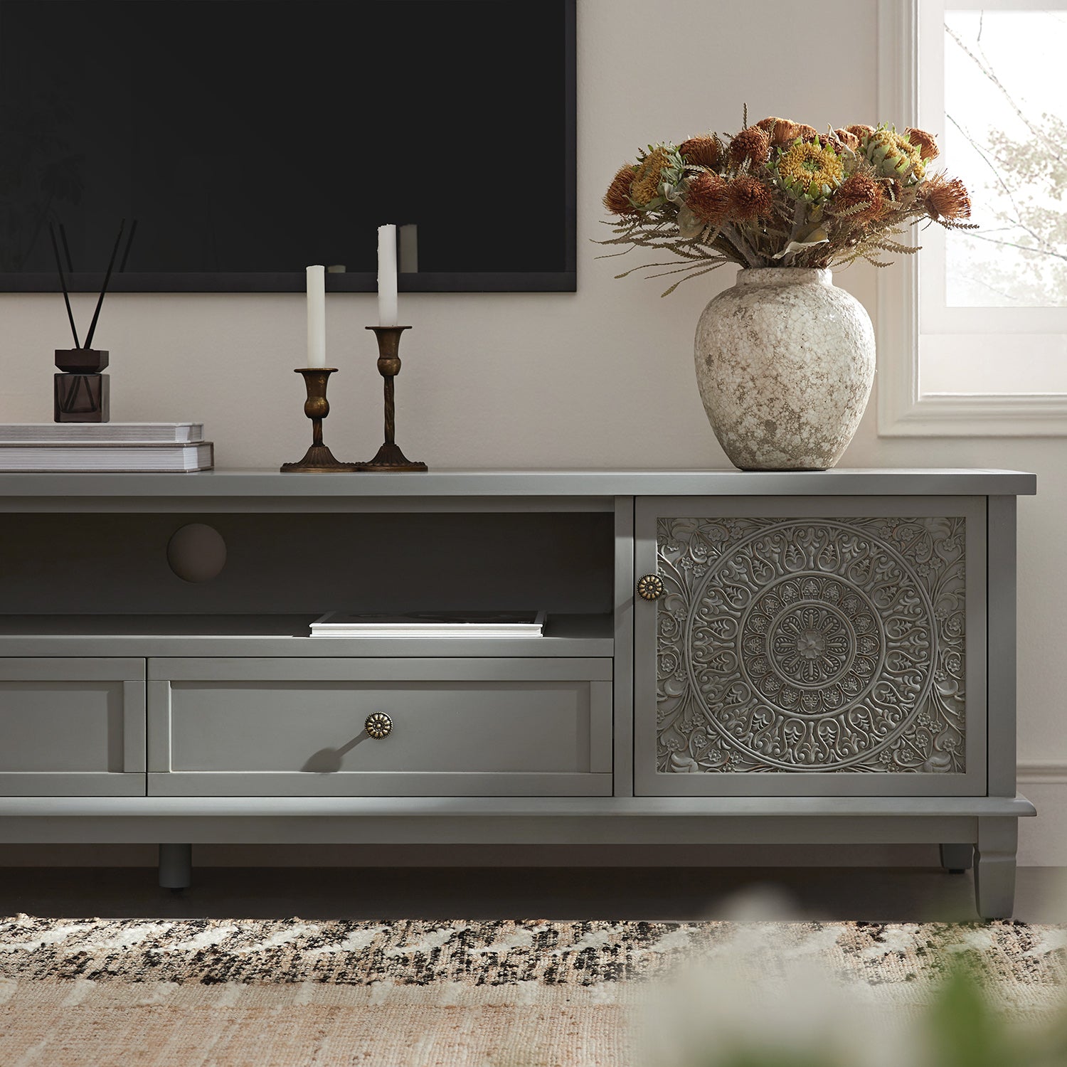 Chantilly Mid Grey 200cm Wide TV Unit