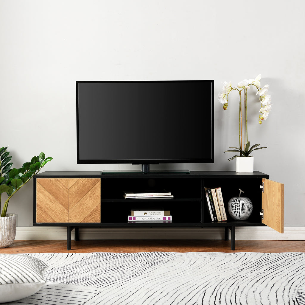 Brooklyn 140cm Wide TV Unit | daals