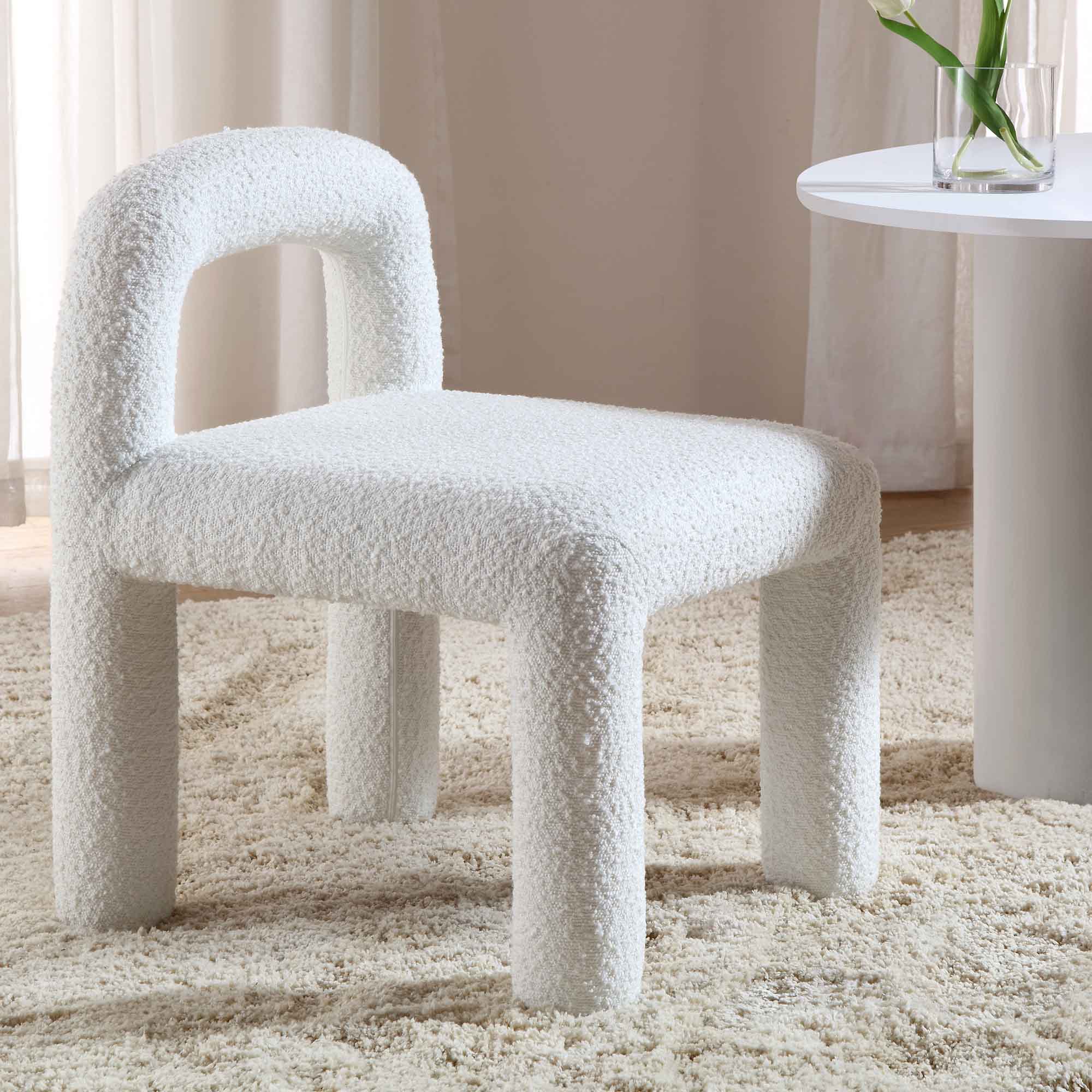 Libby White Boucle Dining Chair daals